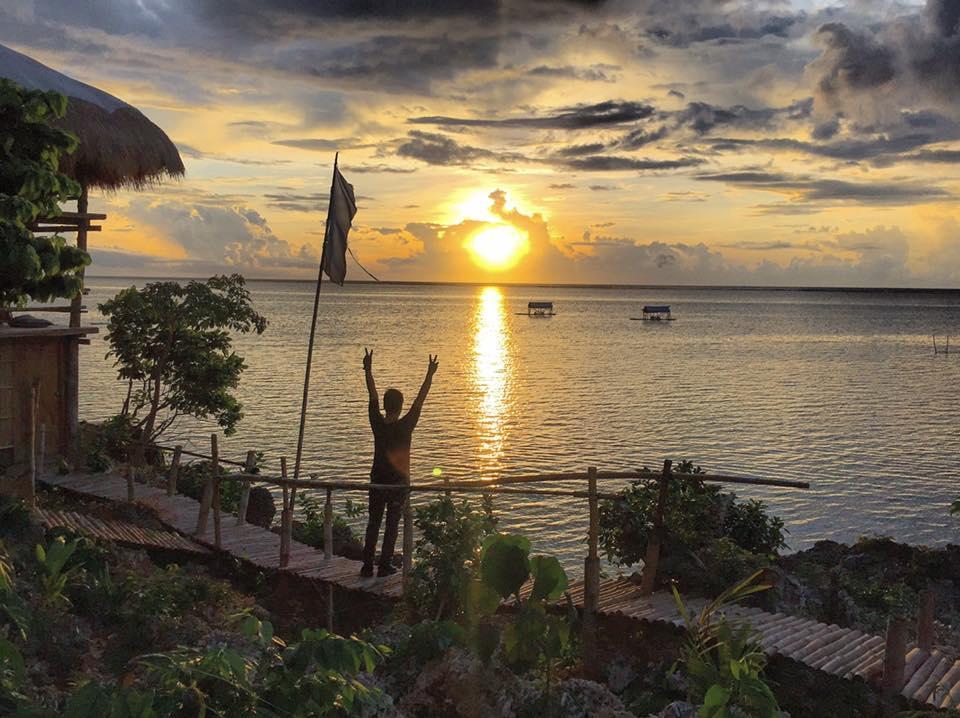 Birdland Beach Club Bolinao Экстерьер фото