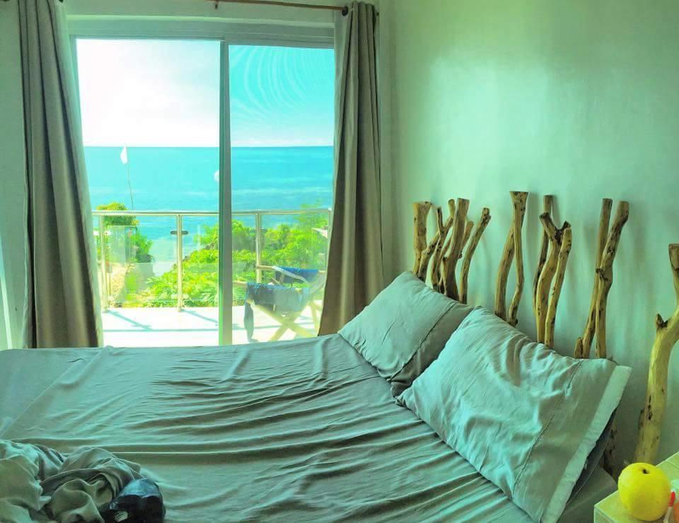 Birdland Beach Club Bolinao Экстерьер фото